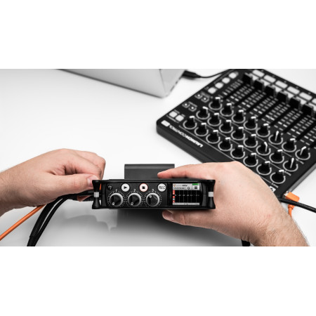 Sound Devices MixPre-3 II — 3-канальный 5-дорожечный профессиональный рекордер для сцены, студии и подкастов
